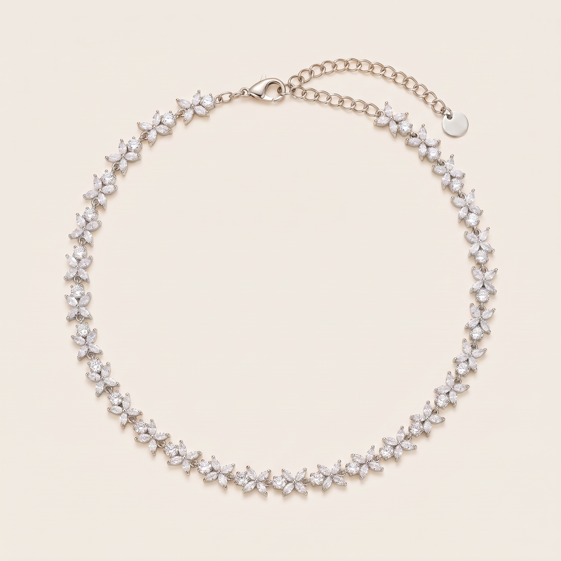 COLLIER ELLA